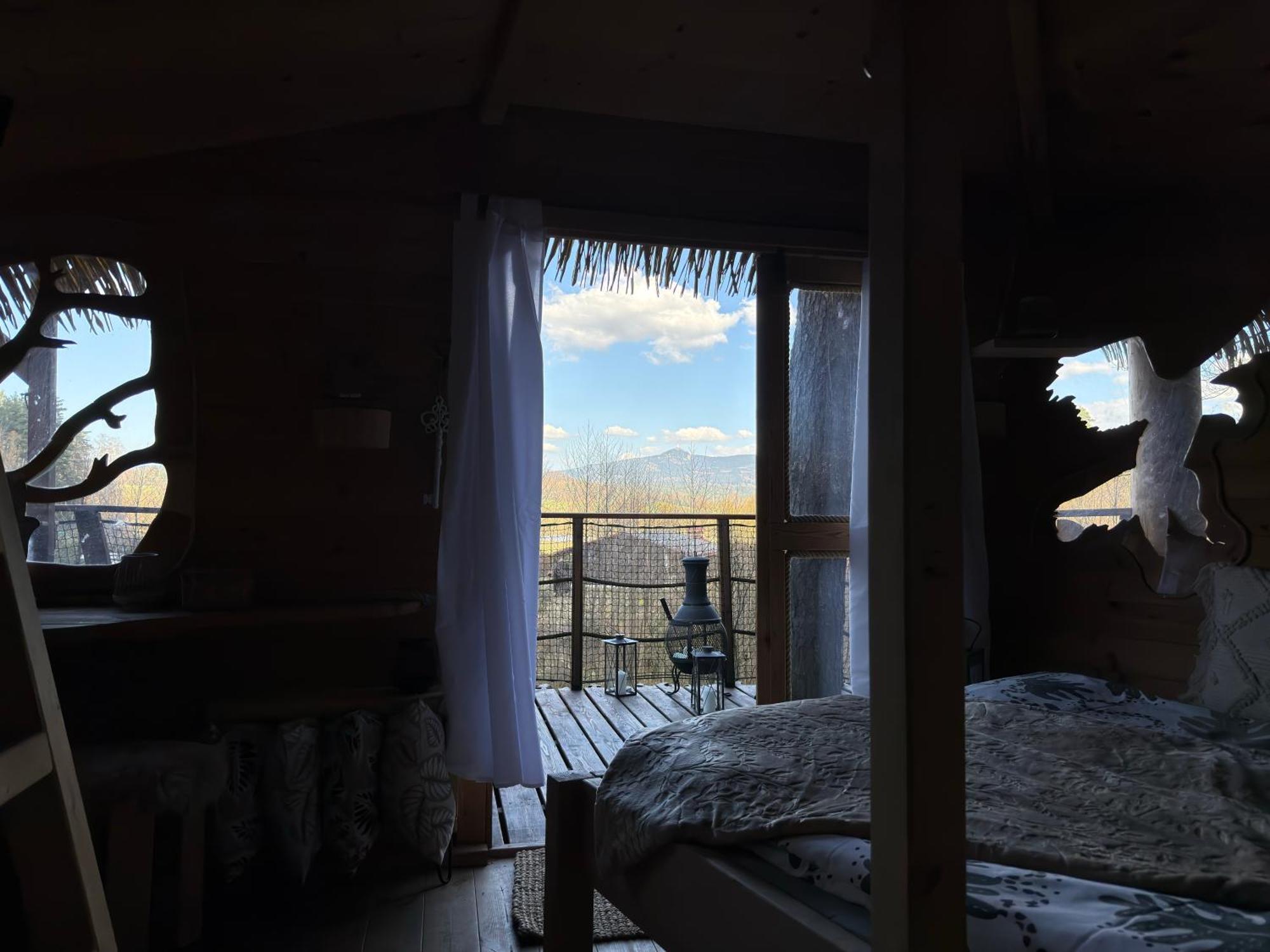 Отель Treehouse U Rybnika Osecna Экстерьер фото